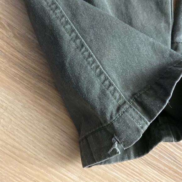 ❤️❤️Vintage U.S. Army Ultra High Waisted Semi-distressed Cargo Wide Leg Pants - Picture 4 of 12